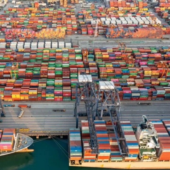 Il mercato globale del trasporto marittimo sta subendo forti fluttuazioni.